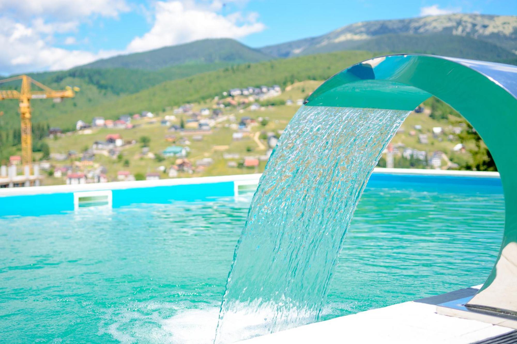 Севеней Готель Bukovel Dış mekan fotoğraf