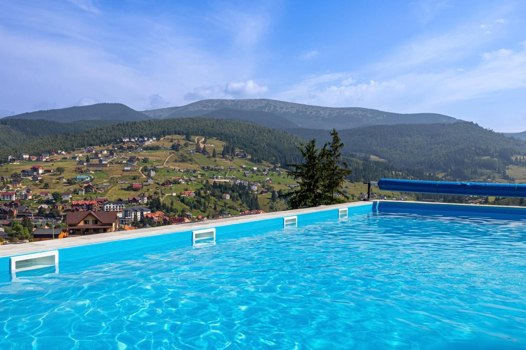 Севеней Готель Bukovel Dış mekan fotoğraf