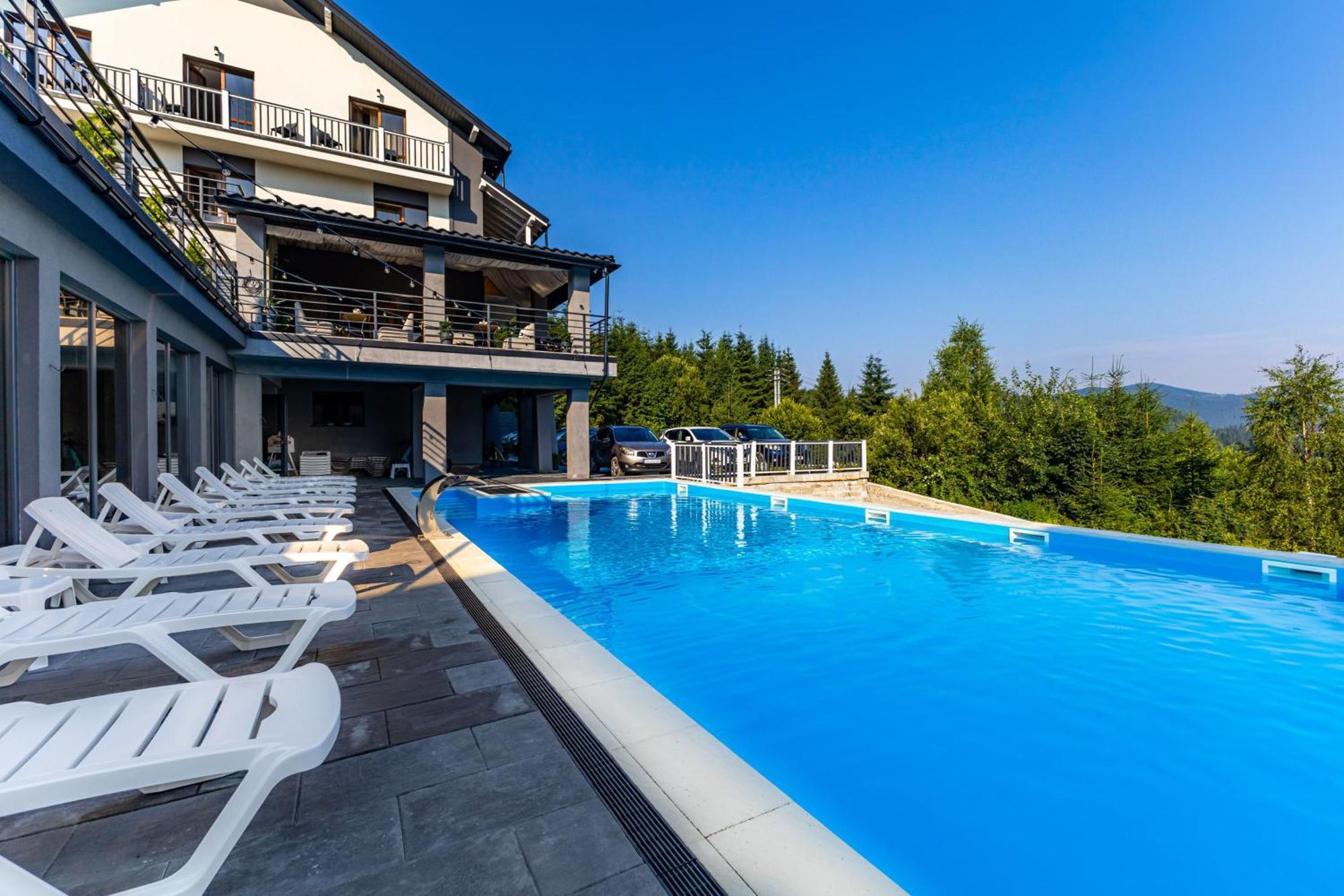 Севеней Готель Bukovel Dış mekan fotoğraf